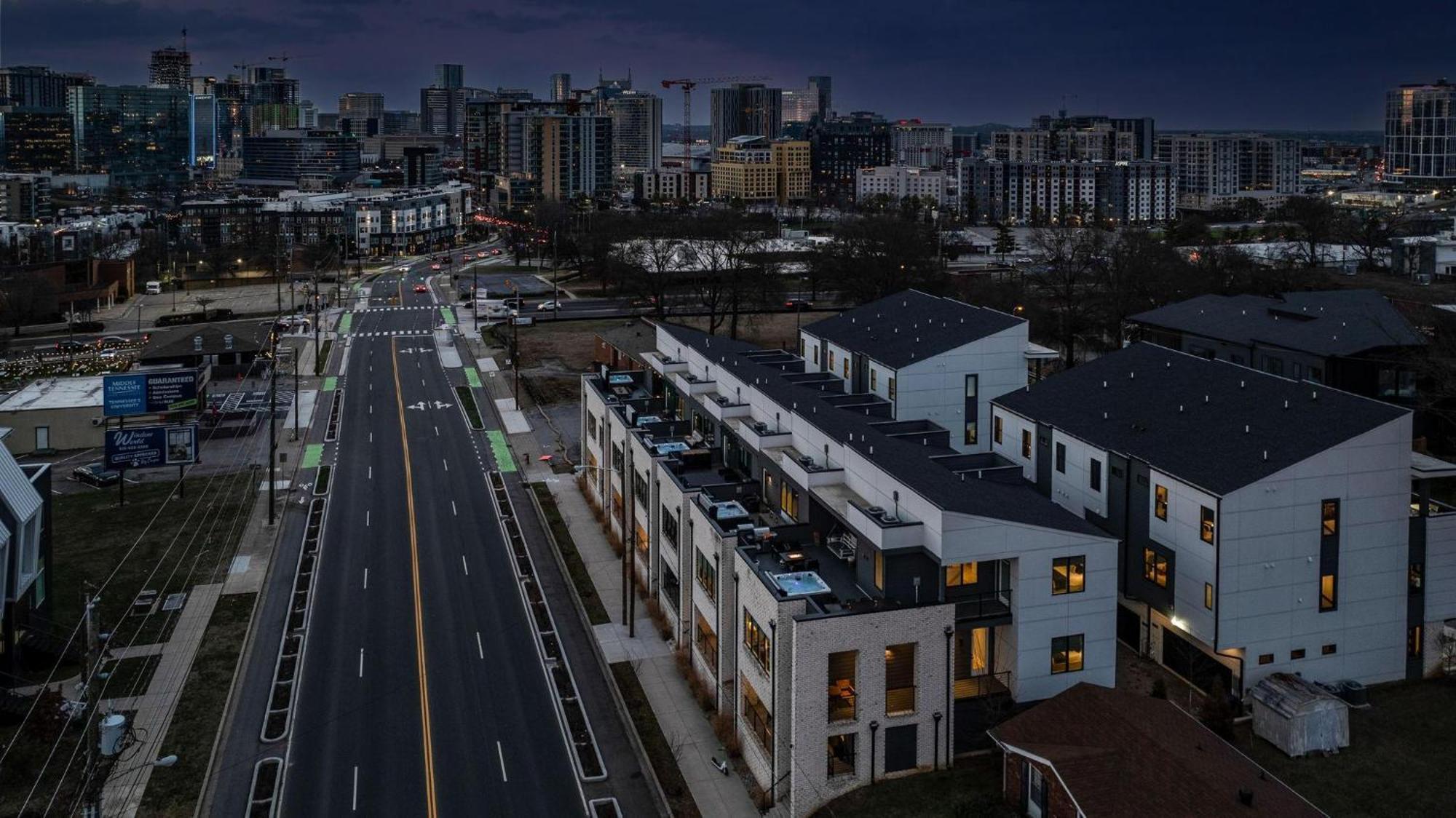 Edgehill Duo - 2 Townhomes - Mins Vanderbilt University 내슈빌 외부 사진
